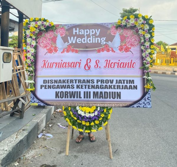 Bunga Papan, Papan Bunga Happy Wedding